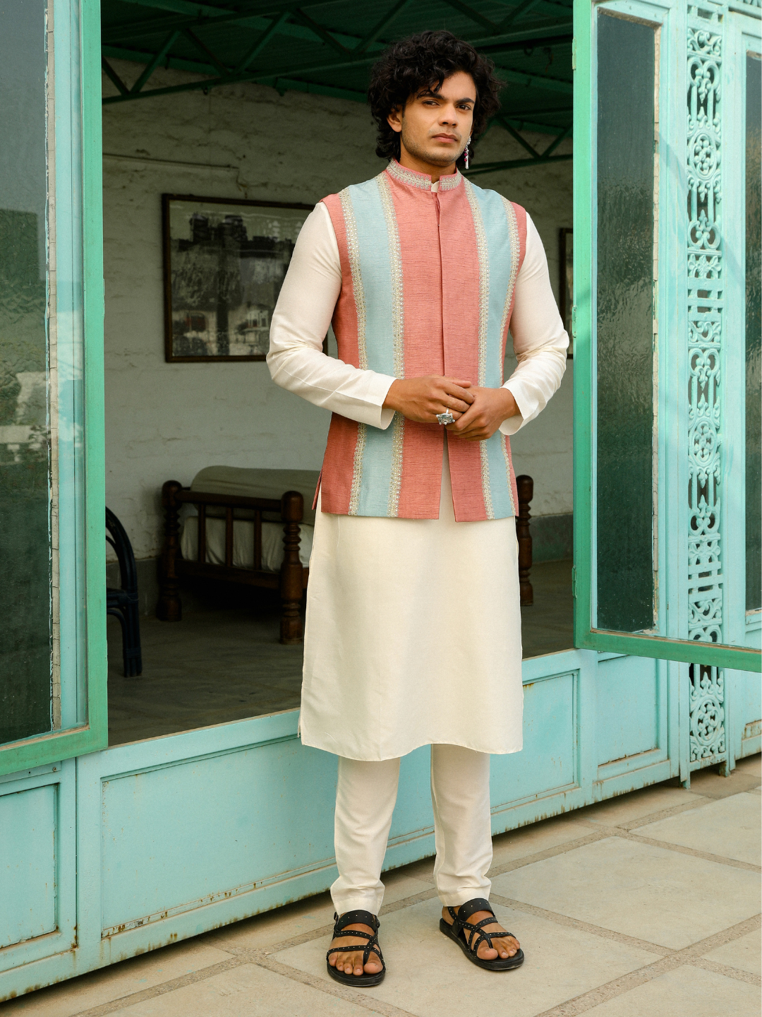 Raheen Bundi by RoohbyRidhimaa with Aangan By RoohbyRidhimaa at Kamakhyaa for sustainable fashion