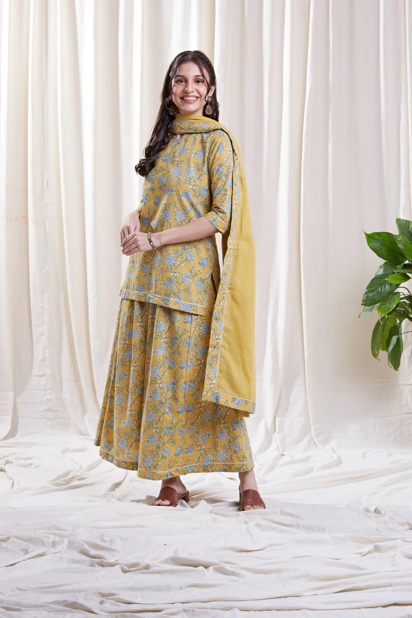 Kavya Yellow Kurta Set by Hasttvam with Cotton, Festive Wear, Floral, Natural dyes, Respondible production and Vegan, Yellow at Kamakhyaa for sustainable fashion