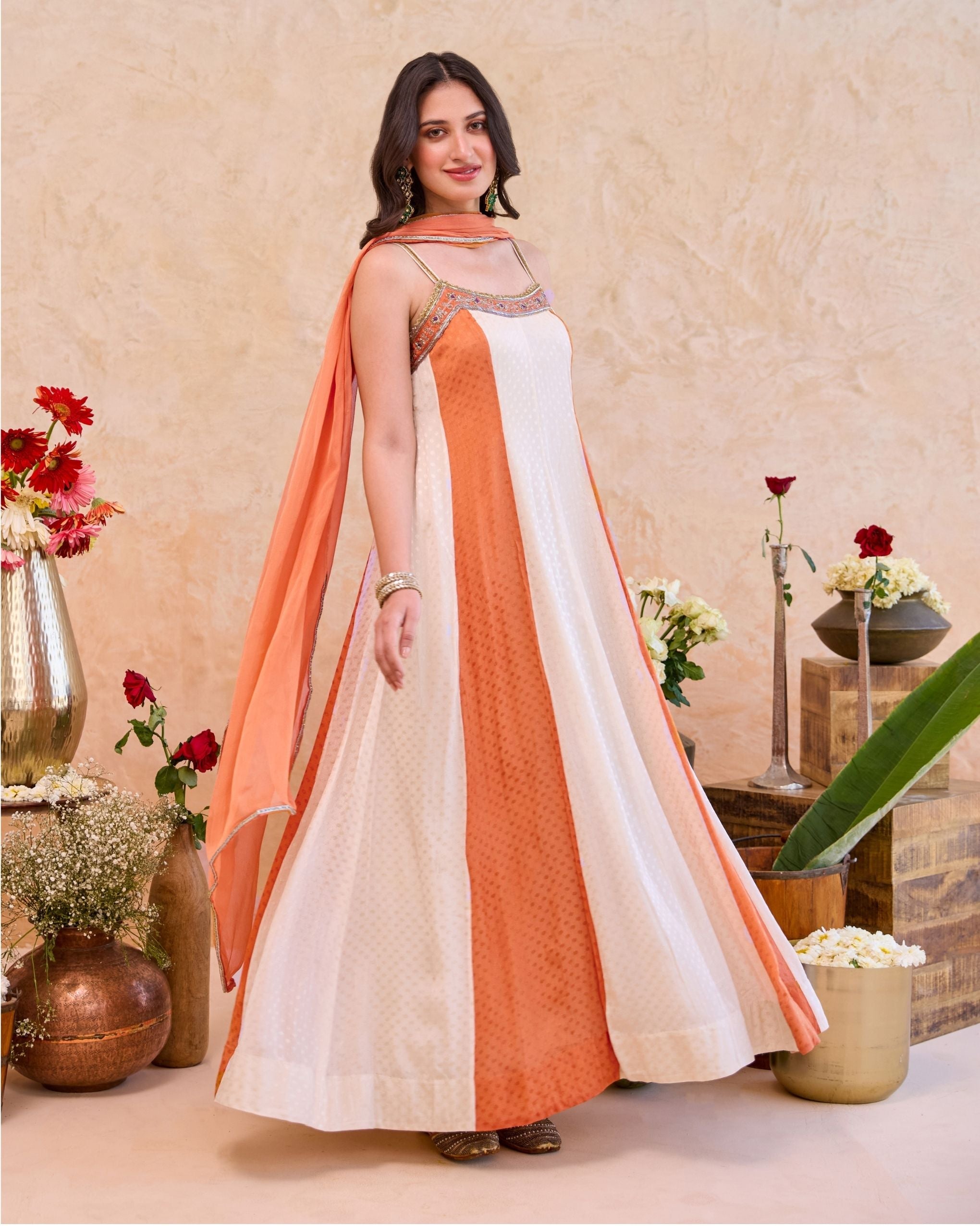 Aarohi Kurta Set by Taro with Jashn-E-Taro - The Trousseau Edit by Taro at Kamakhyaa India for sustainable fashion