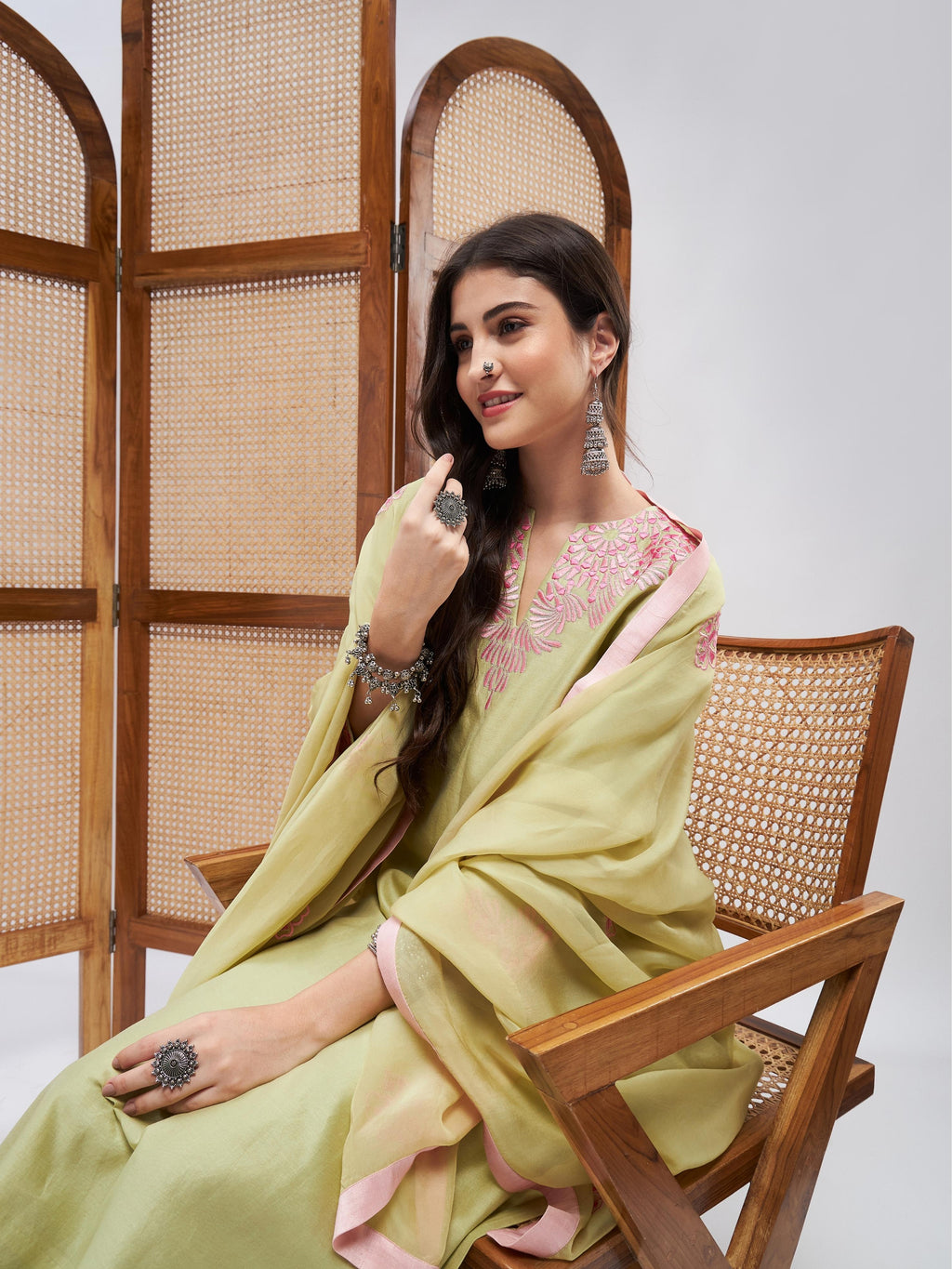 Amal Kurta Set by RoohbyRidhimaa with Large, Medium, Small, X-Large, X-Small at Kamakhyaa for sustainable fashion