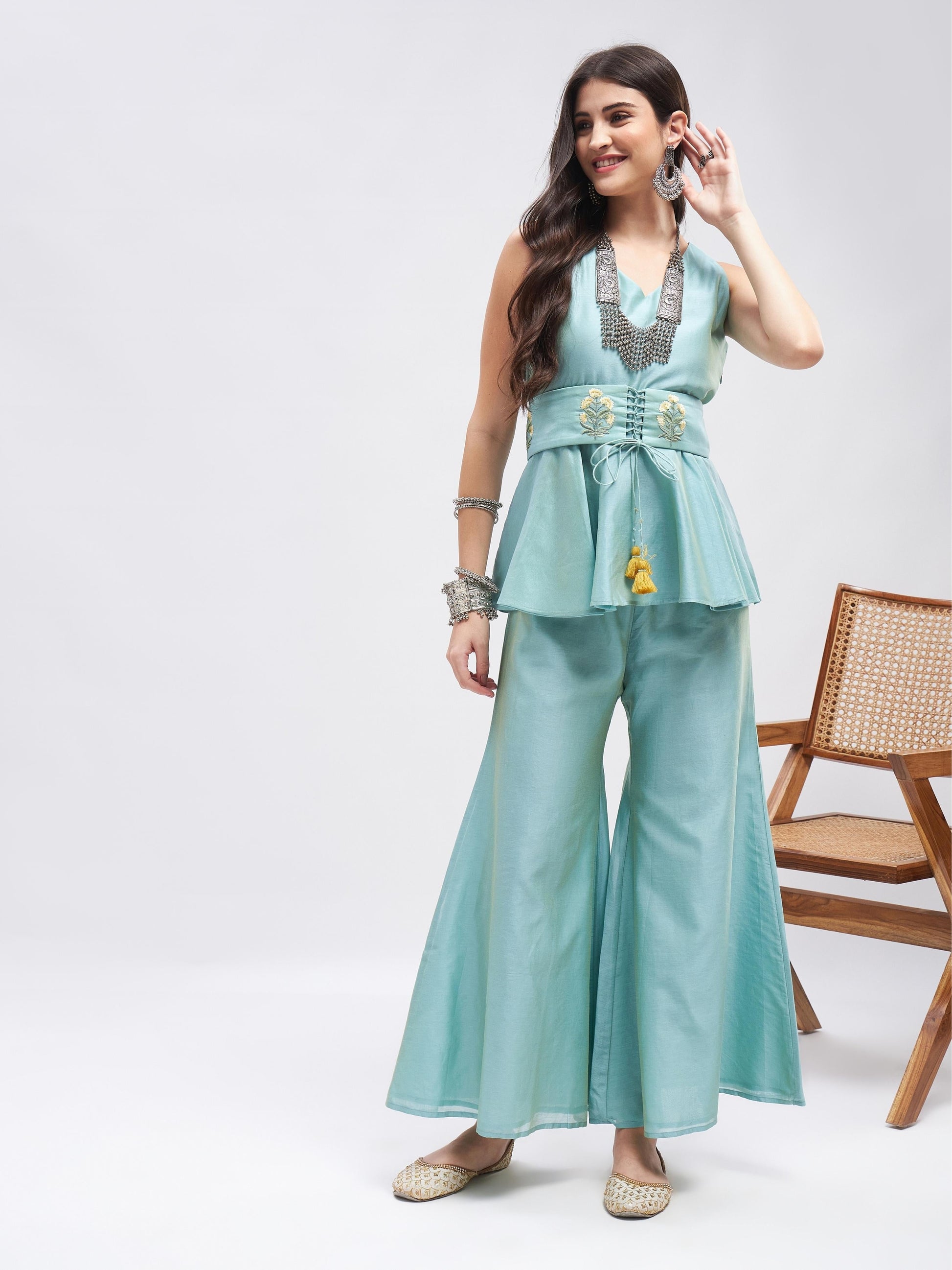 Kashish Co-ord Set by RoohbyRidhimaa with Large, Medium, Small, X-Large, X-Small at Kamakhyaa for sustainable fashion