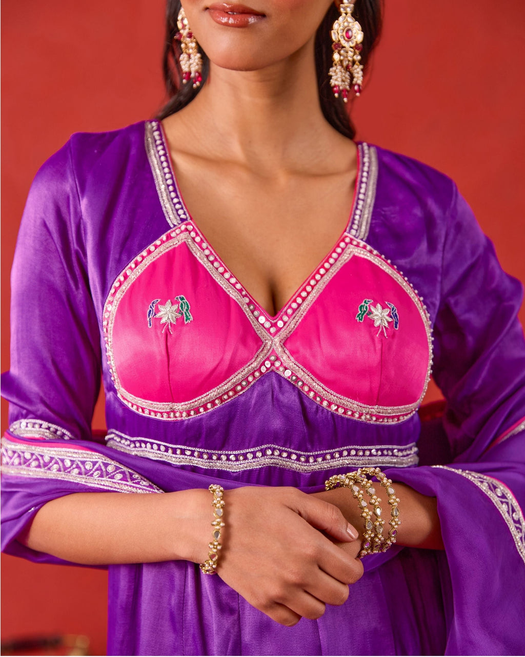 Noorvi kurta set by Taro with Jashn-E-Taro - The Trousseau Edit by Taro at Kamakhyaa India for sustainable fashion