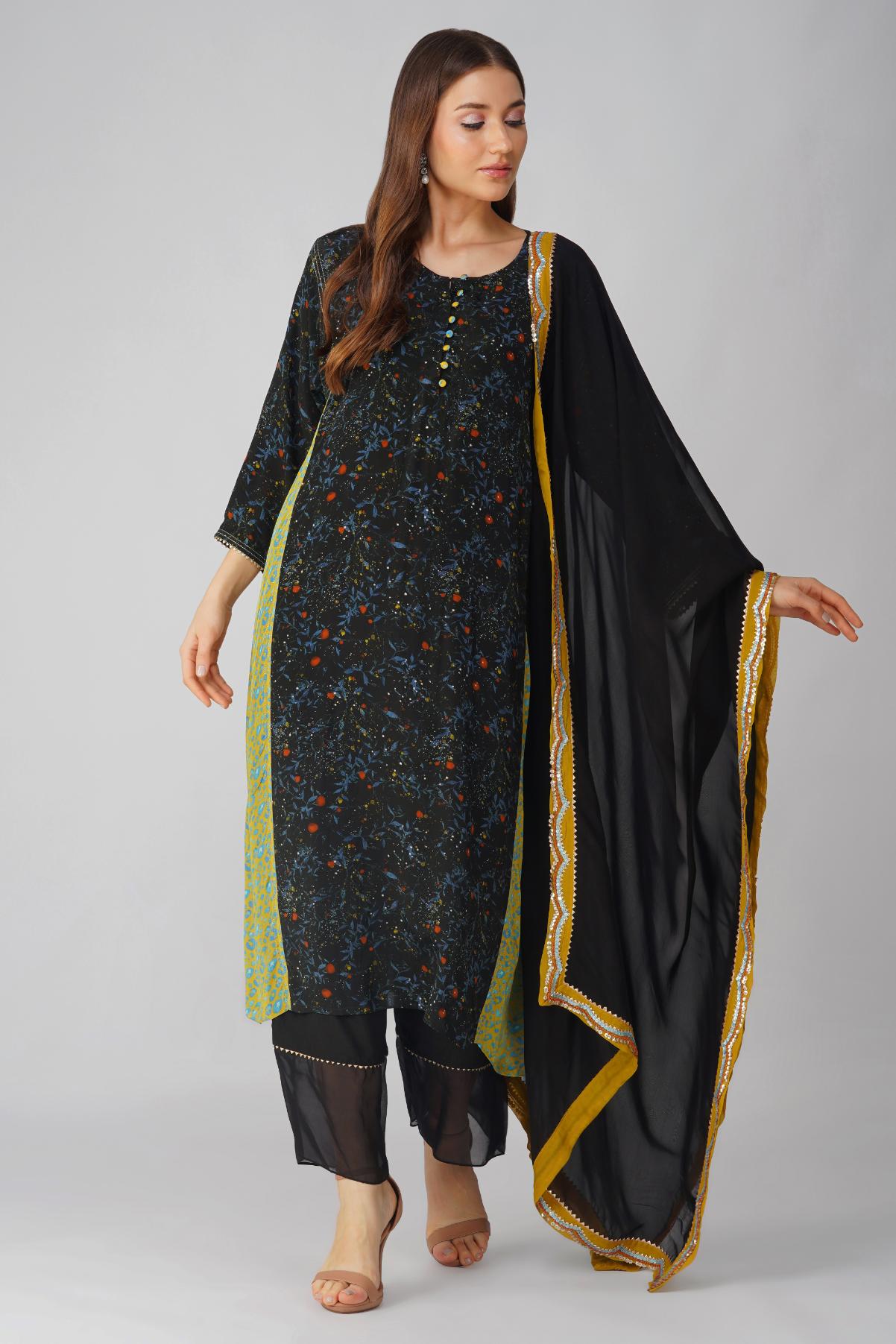 SMALL LEAF PRINT PANELLED KURTA SET by devyanimehrotra.com with at Kamakhyaa for sustainable fashion