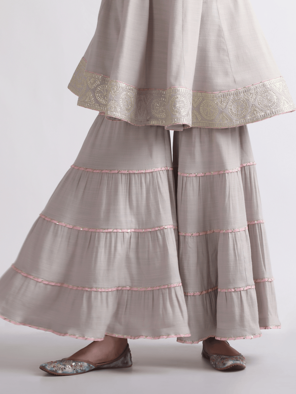 Nairobi Kurta Set by RoohbyRidhimaa with Large, Medium, Small, X-Large, X-Small at Kamakhyaa for sustainable fashion