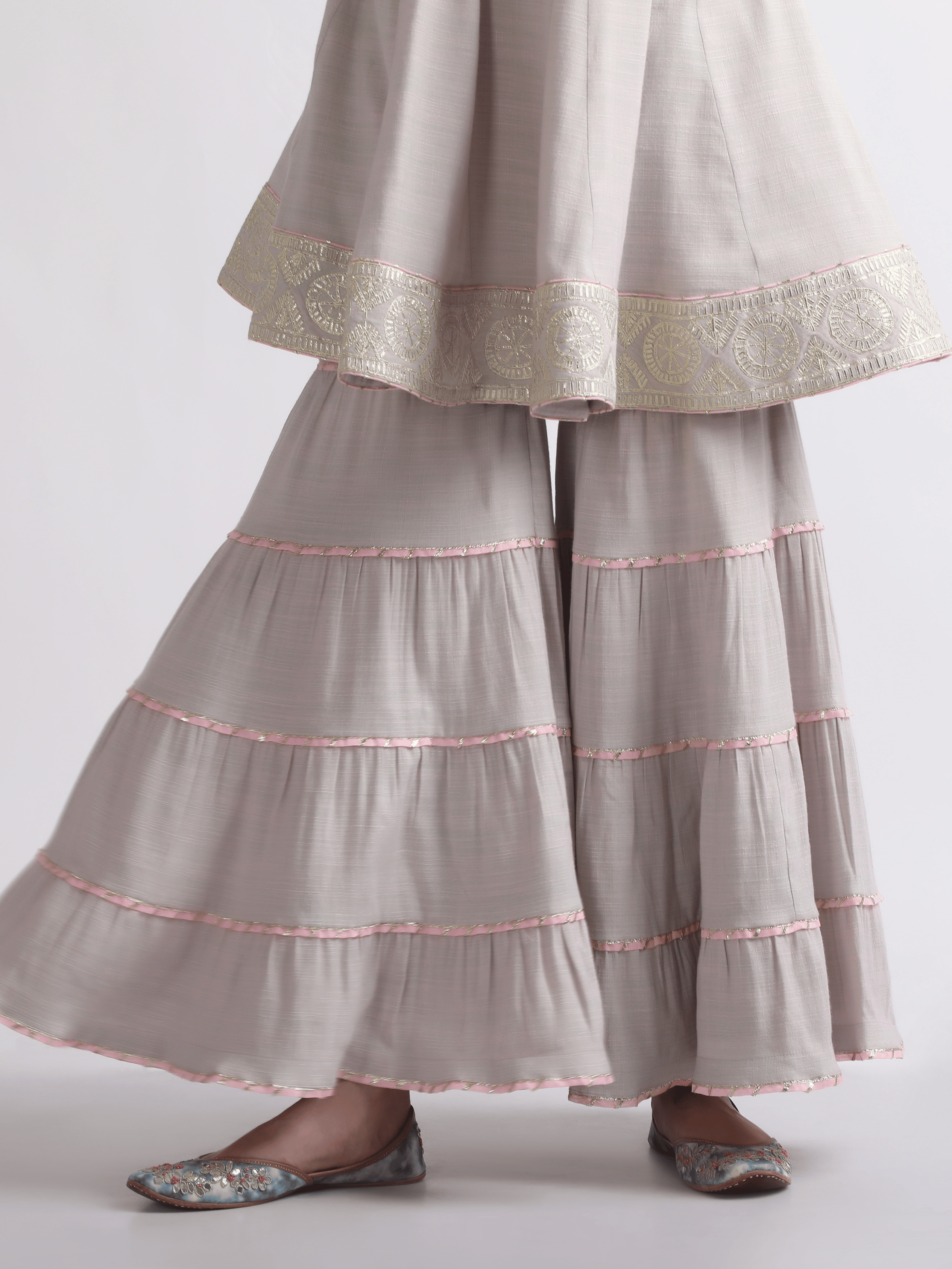 Nairobi Kurta Set by RoohbyRidhimaa with Large, Medium, Small, X-Large, X-Small at Kamakhyaa for sustainable fashion