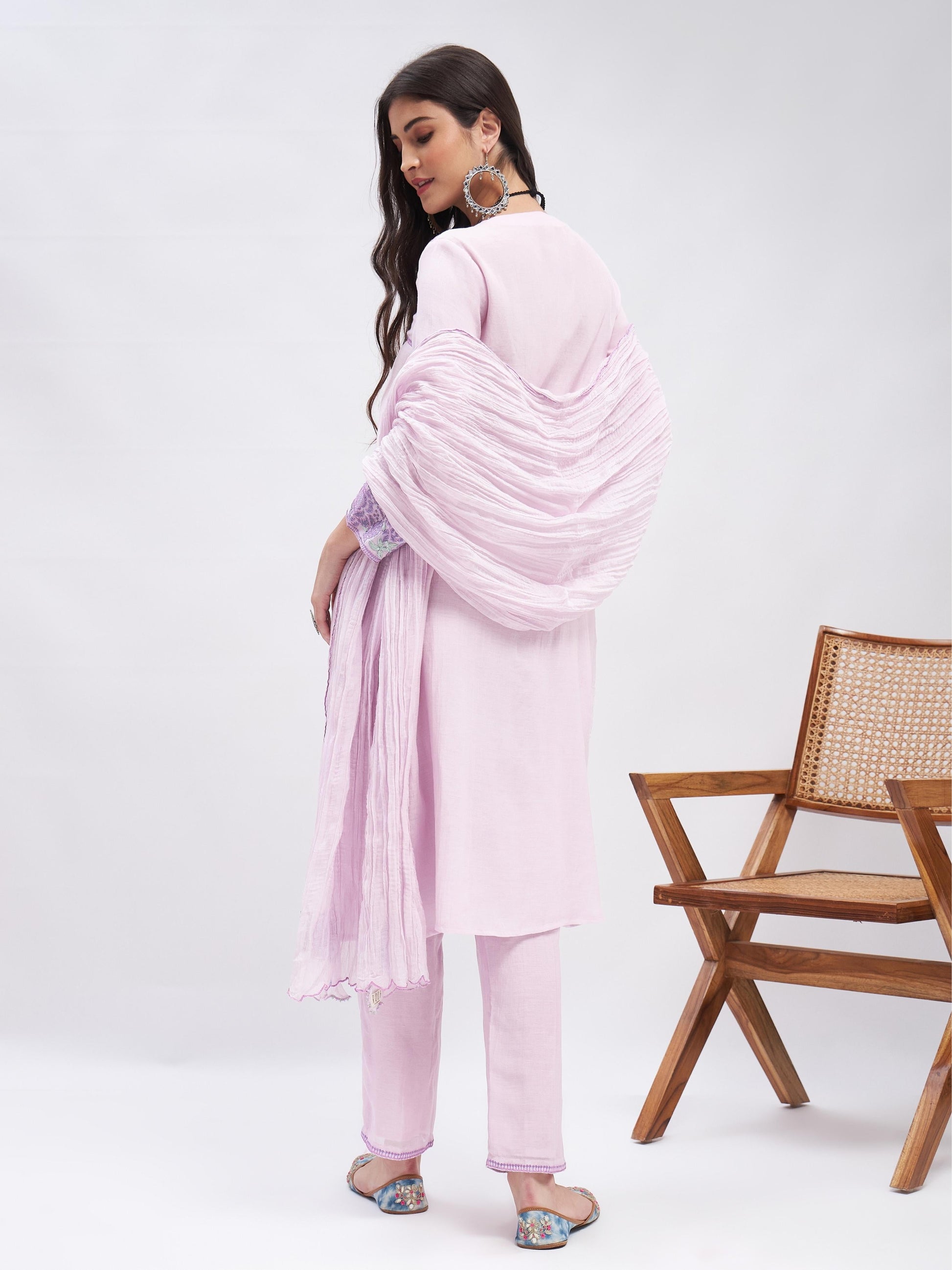 Noori Kurta Set by RoohbyRidhimaa with Large, Medium, Small, X-Large, X-Small at Kamakhyaa for sustainable fashion