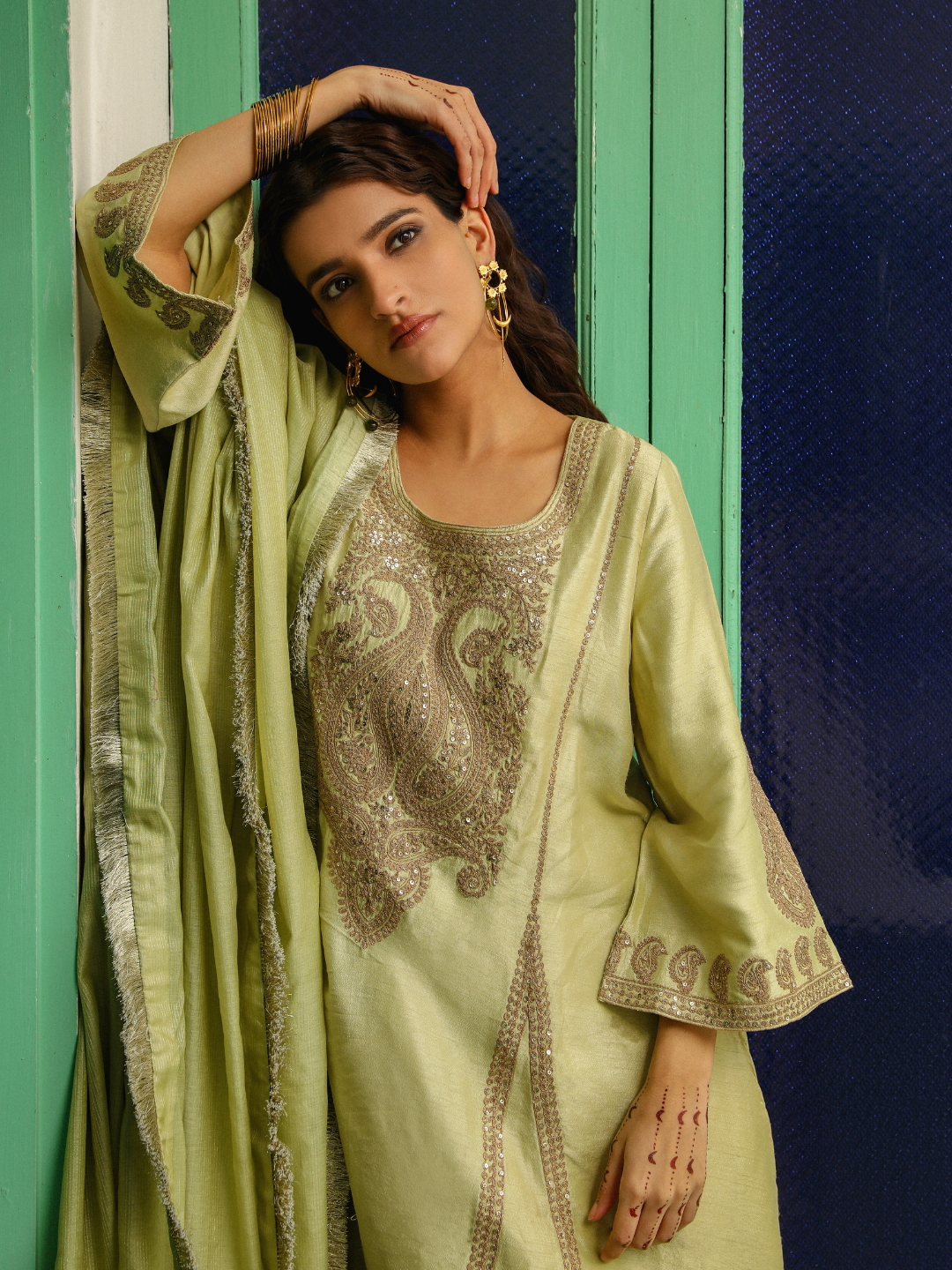Khizaan Kurta Set by RoohbyRidhimaa with Large, Medium, Small, X-Large, X-Small at Kamakhyaa for sustainable fashion