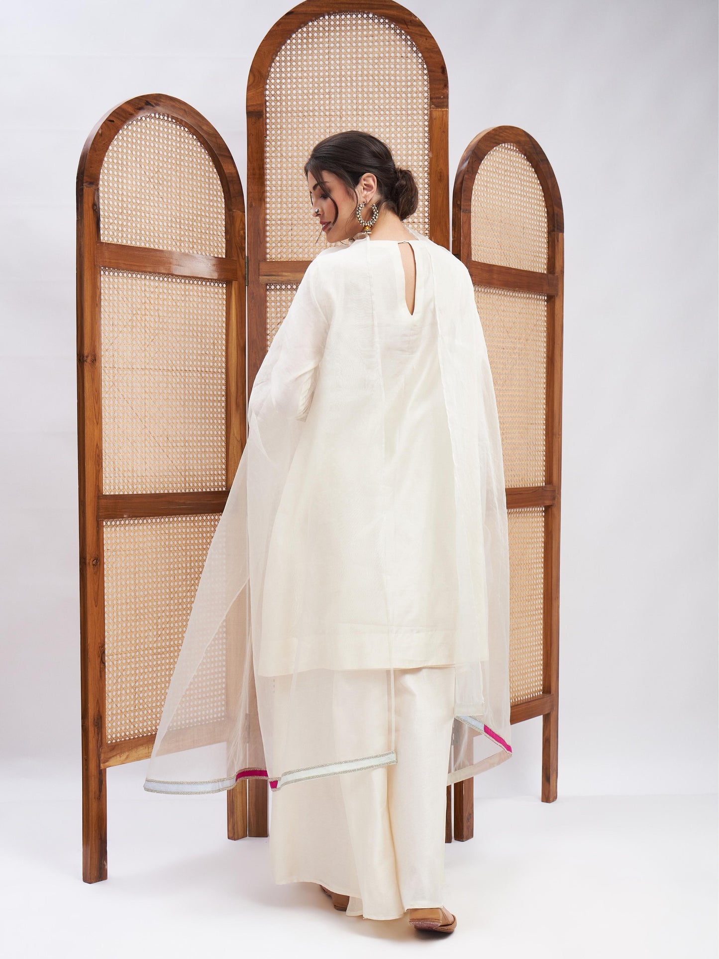 Ananya Kurta Set by RoohbyRidhimaa with Large, Medium, Small, X-Large, X-Small at Kamakhyaa for sustainable fashion