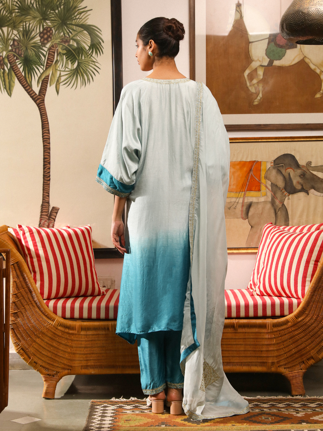 Idaa Kurta Set by RoohbyRidhimaa with Large, Medium, Small, X-Large, X-Small at Kamakhyaa for sustainable fashion