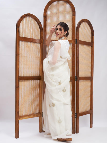 Shwet Saree Set by RoohbyRidhimaa with at Kamakhyaa for sustainable fashion