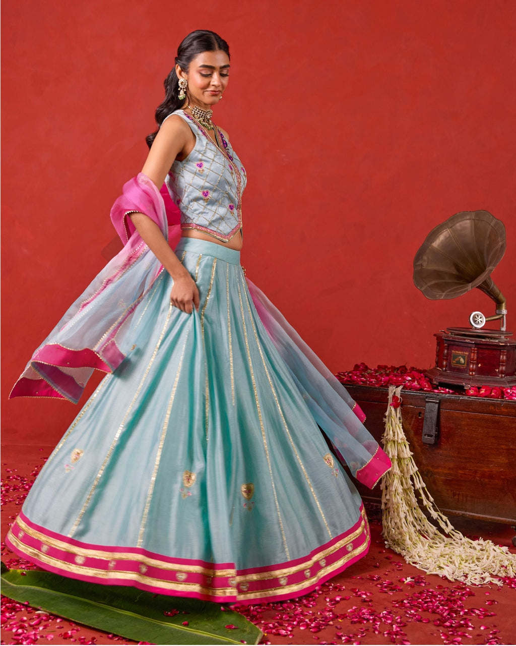 Aayat Lehenga Set by Taro with Jashn-E-Taro - The Trousseau Edit by Taro at Kamakhyaa India for sustainable fashion