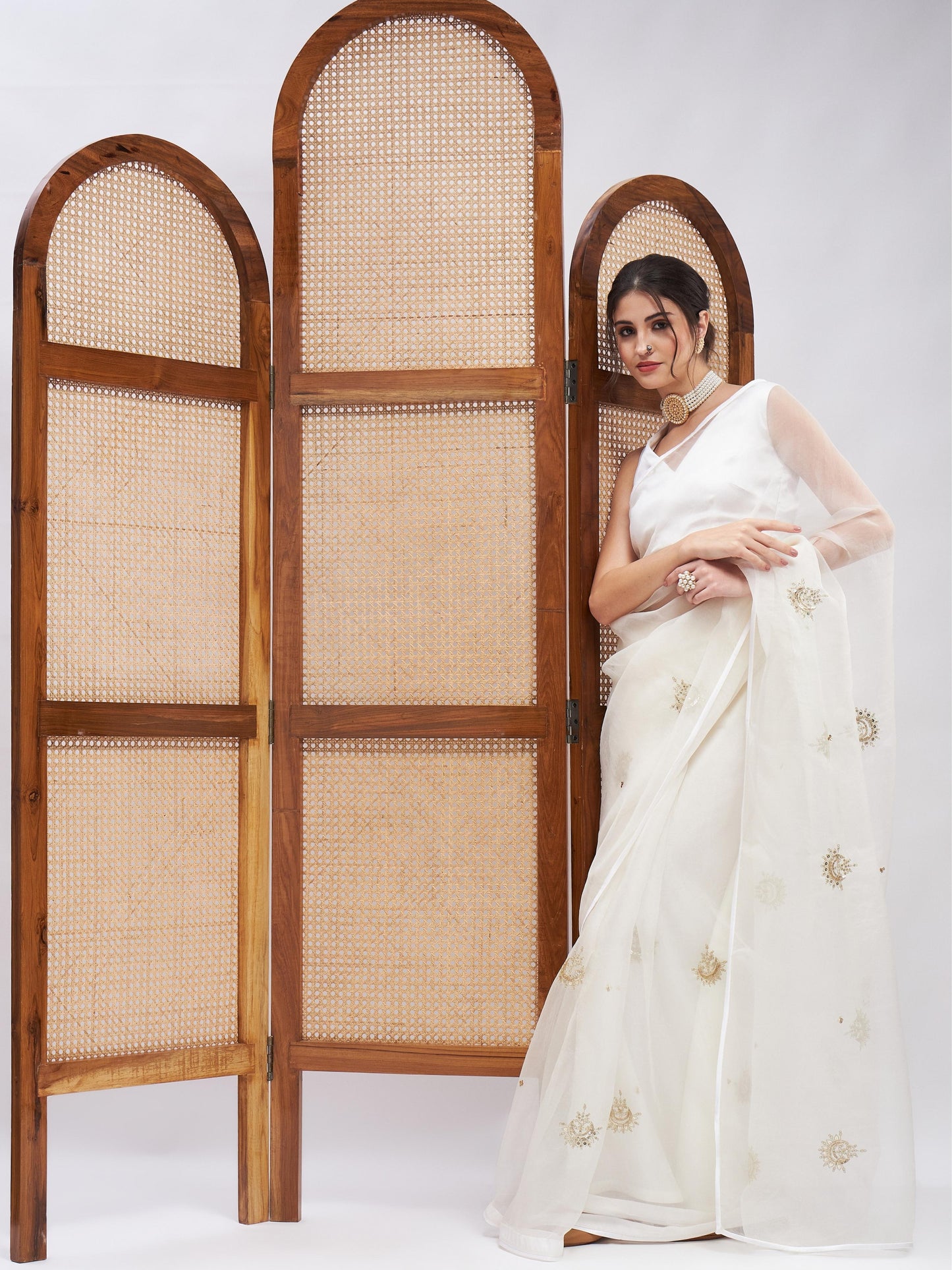 Shwet Saree Set by RoohbyRidhimaa with at Kamakhyaa for sustainable fashion