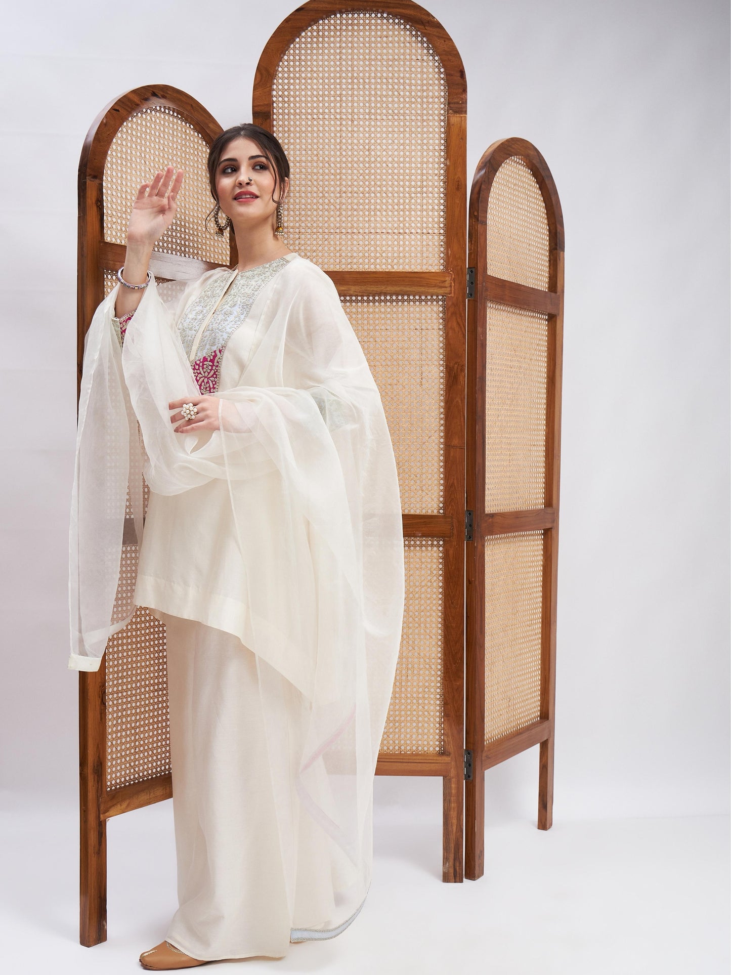 Ananya Kurta Set by RoohbyRidhimaa with Large, Medium, Small, X-Large, X-Small at Kamakhyaa for sustainable fashion