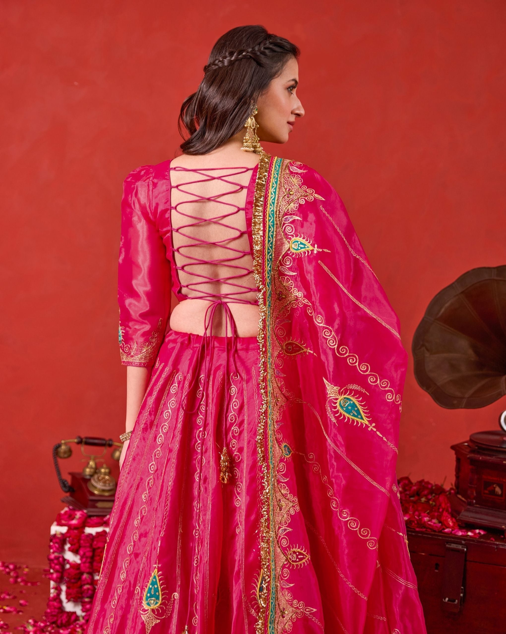 Nayaab Lehenga Set by Taro with Jashn-E-Taro - The Trousseau Edit by Taro at Kamakhyaa India for sustainable fashion