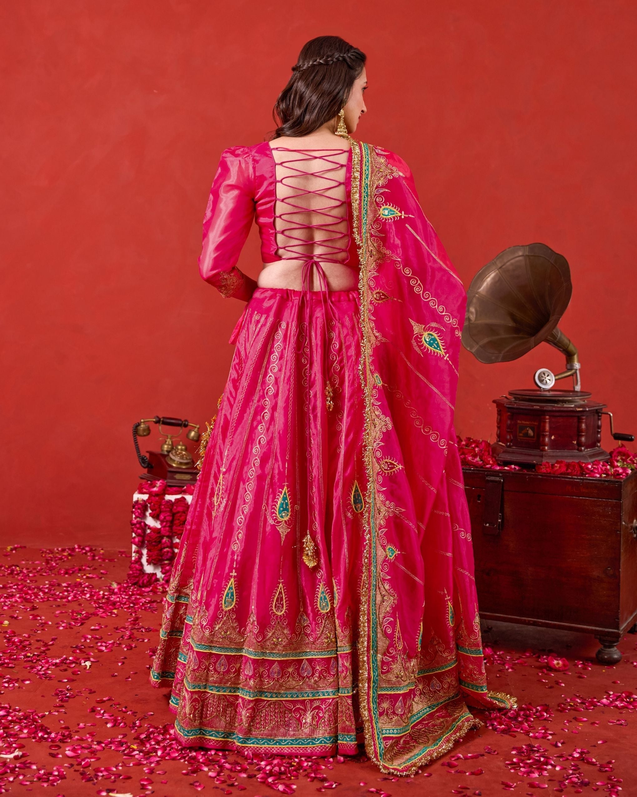 Nayaab Lehenga Set by Taro with Jashn-E-Taro - The Trousseau Edit by Taro at Kamakhyaa India for sustainable fashion