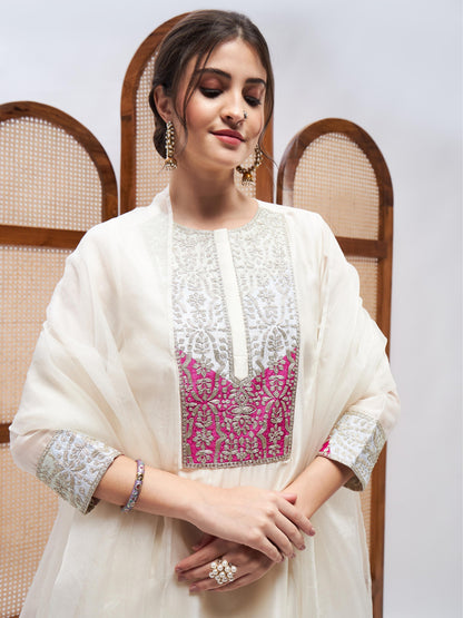 Ananya Kurta Set by RoohbyRidhimaa with Large, Medium, Small, X-Large, X-Small at Kamakhyaa for sustainable fashion