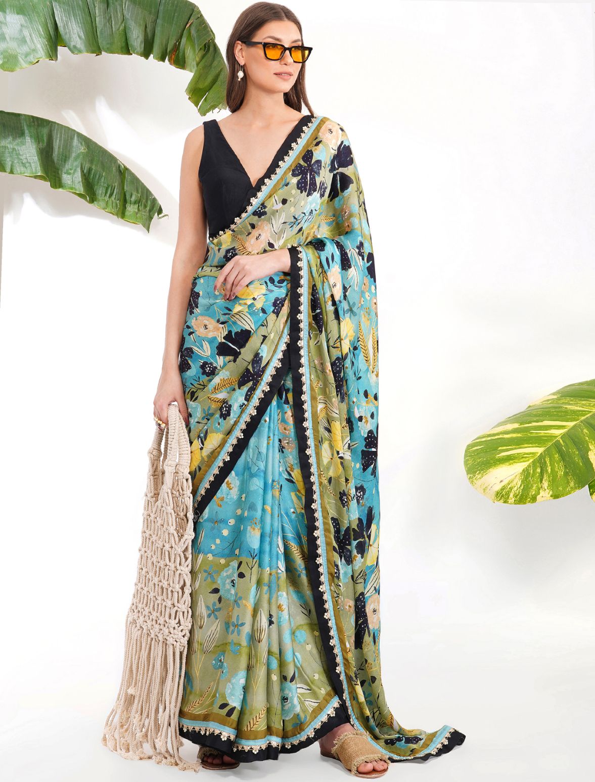 BLUE PRINT SAREE SET by devyanimehrotra.com with at Kamakhyaa for sustainable fashion