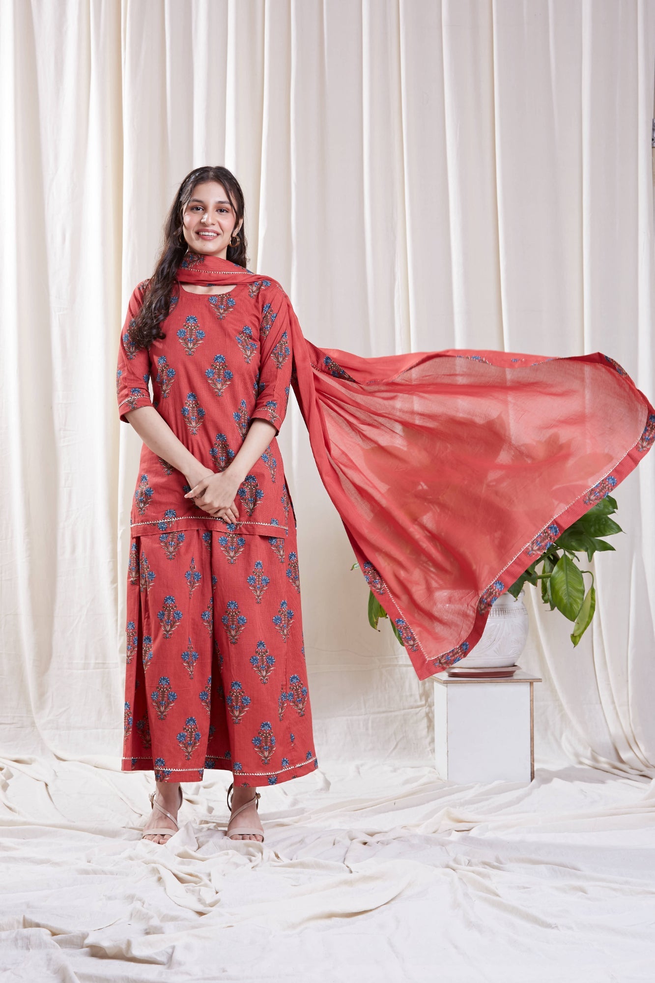 Kavya Pink Kurta set by My Store with Festive wear, Floral Kurta set, Kurta set at Kamakhyaa for sustainable fashion