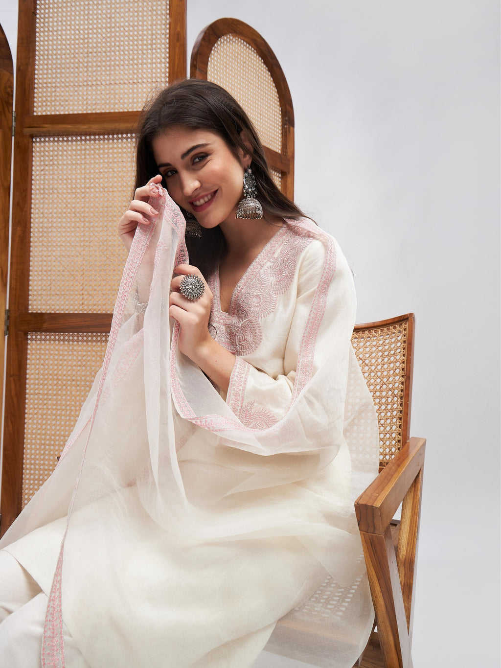 Alfaaz Kurta Set by RoohbyRidhimaa with Large, Medium, Small, X-Large, X-Small at Kamakhyaa for sustainable fashion