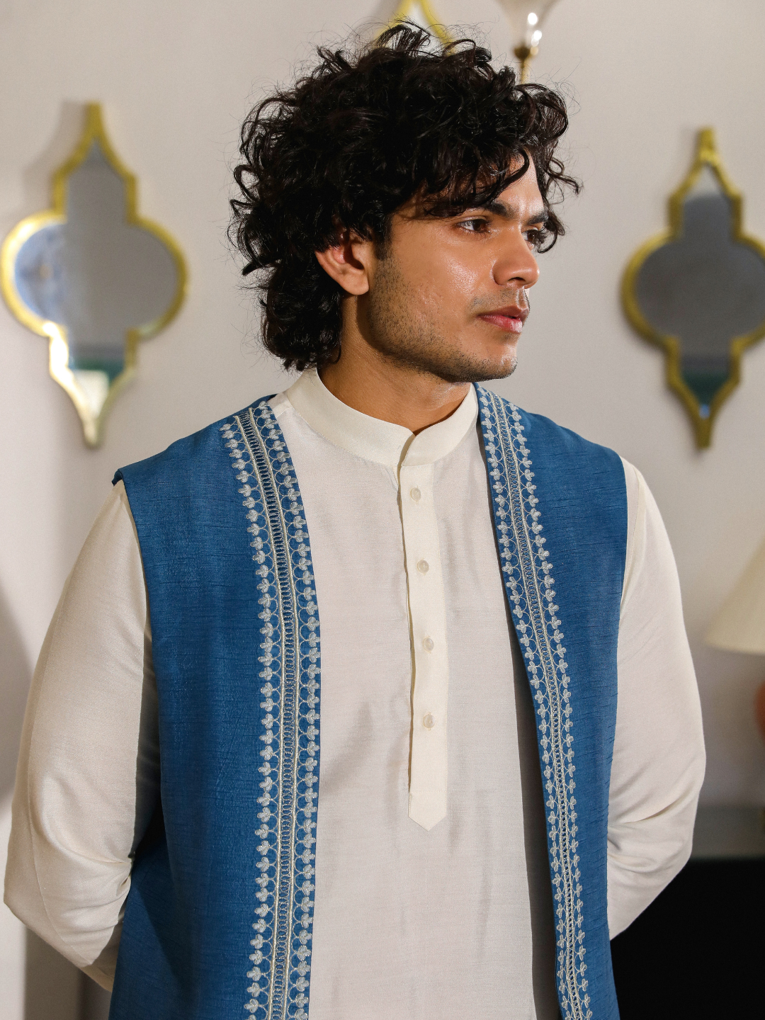 Mirza Bundi by RoohbyRidhimaa with Aangan By RoohbyRidhimaa at Kamakhyaa for sustainable fashion