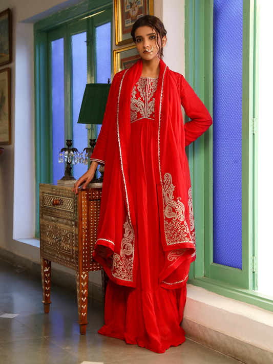 Mannat Kurta Set by RoohbyRidhimaa with Large, Medium, Small, X-Large, X-Small at Kamakhyaa for sustainable fashion