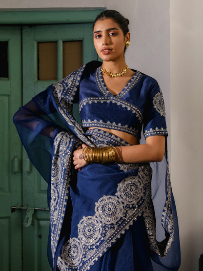 Anadh Saree Set by RoohbyRidhimaa with Large, Medium, Small, X-Large, X-Small at Kamakhyaa for sustainable fashion