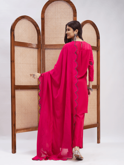 Khwabeeda Kurta Set by RoohbyRidhimaa with Large, Medium, Small, X-Large, X-Small at Kamakhyaa for sustainable fashion