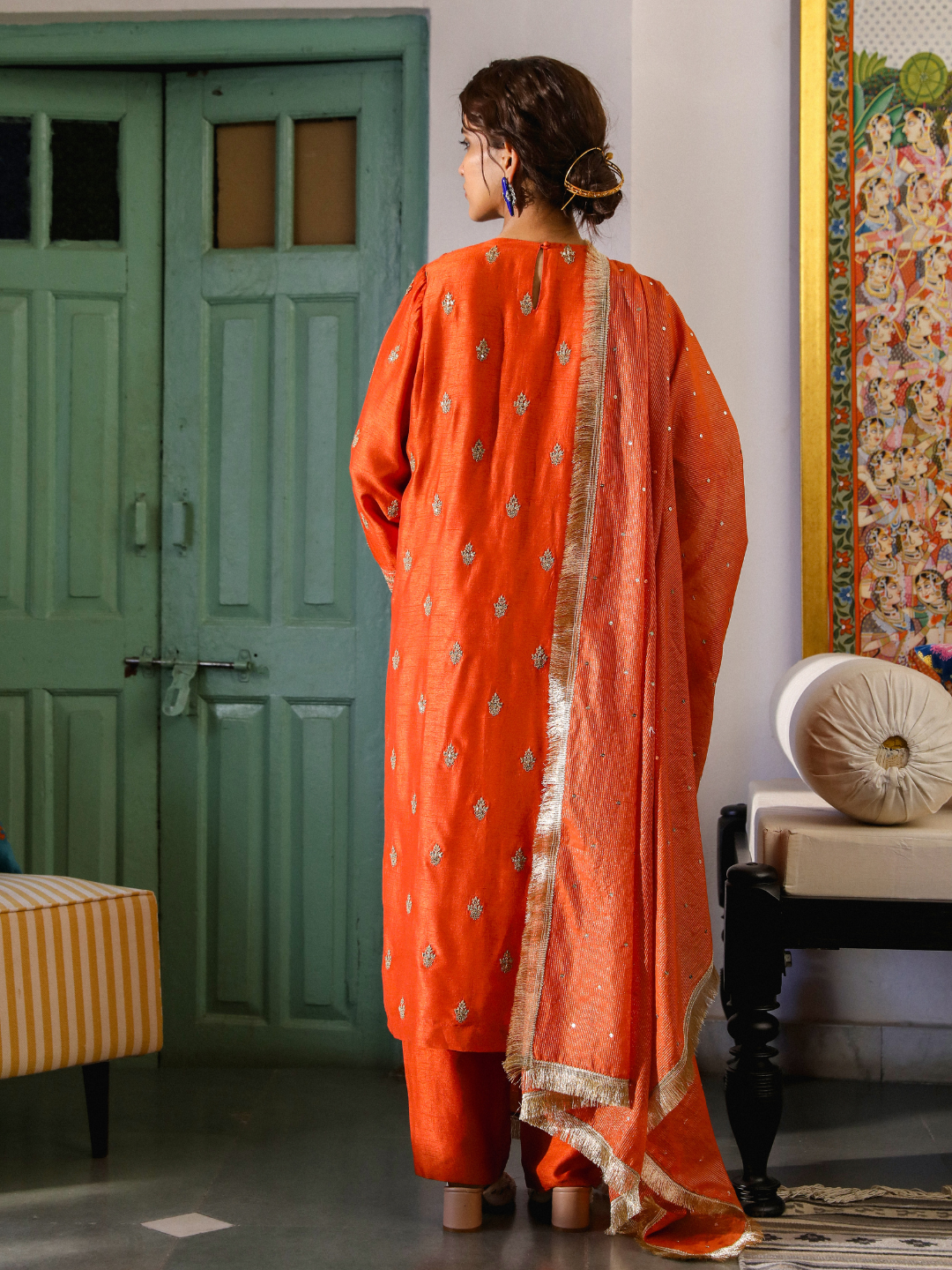 Muktalif Kurta Set by RoohbyRidhimaa with Large, Medium, Small, X-Large, X-Small at Kamakhyaa for sustainable fashion