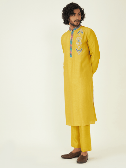 Ayaan Kurta Set by RoohbyRidhimaa with Qala By RoohbyRidhimaa at Kamakhyaa for sustainable fashion