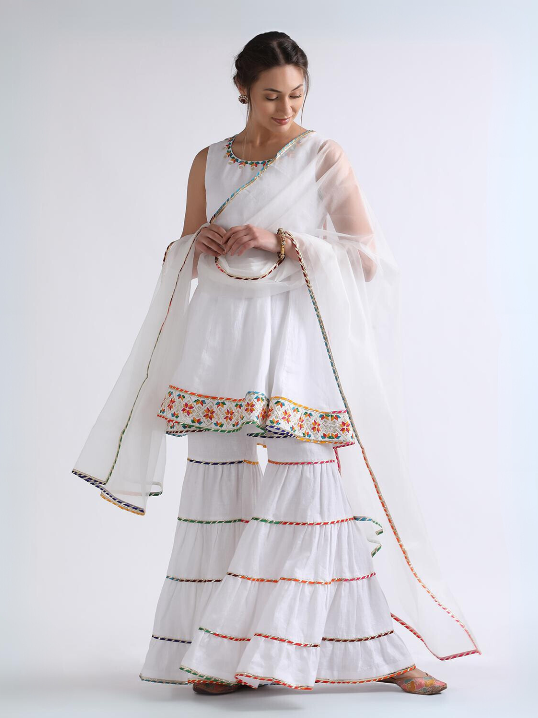 Bahaar Kurta Set by RoohbyRidhimaa with Large, Medium, Small, X-Large, X-Small at Kamakhyaa for sustainable fashion