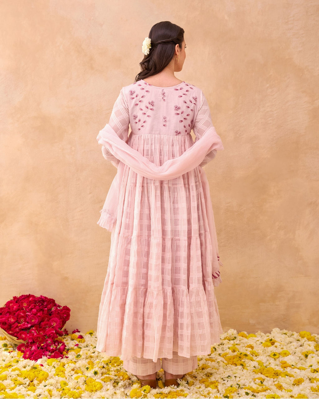Pink Affair Kurta Set by Taro India with at Kamakhyaa for sustainable fashion