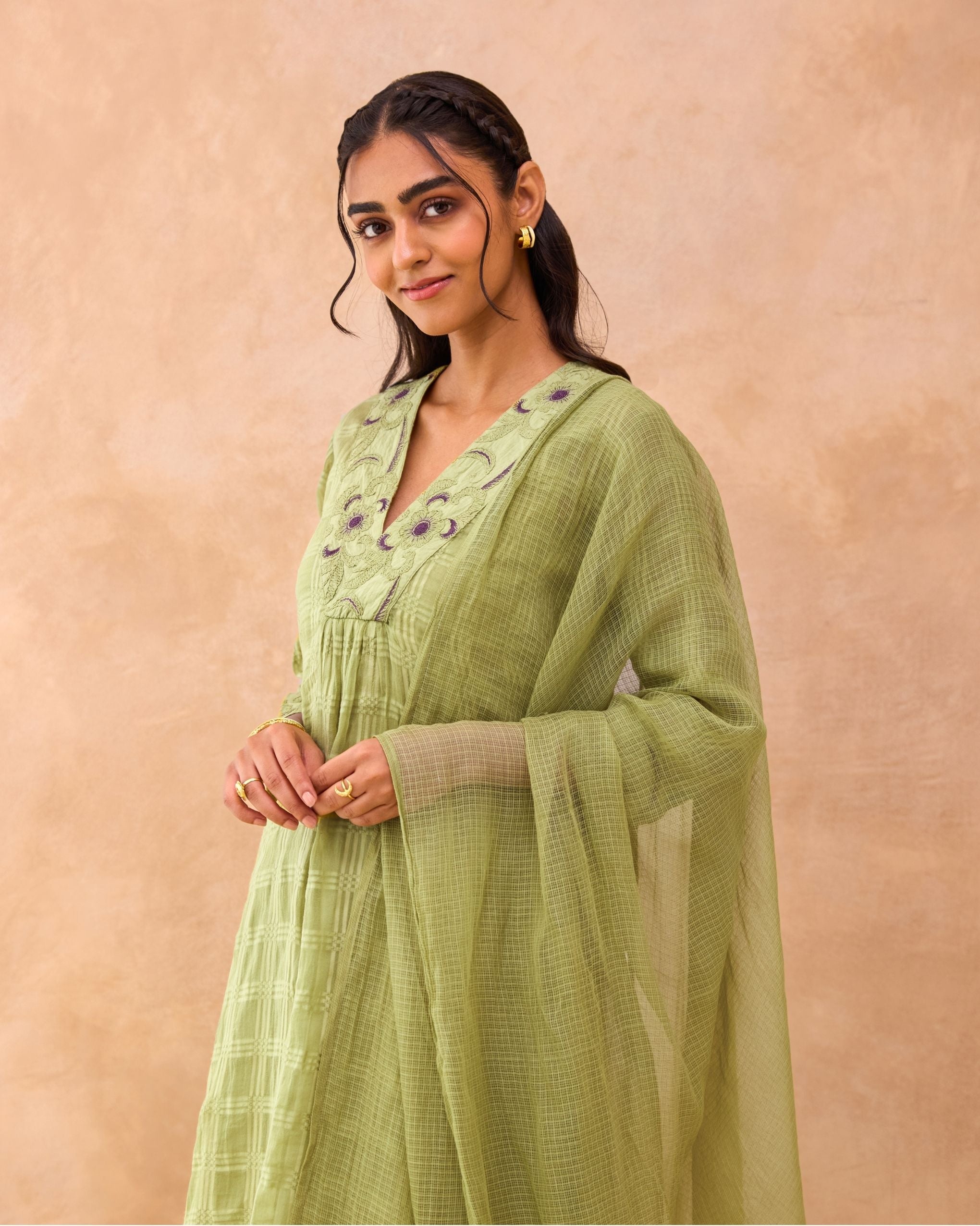 Sage Kurta Se by Taro India with at Kamakhyaa for sustainable fashion