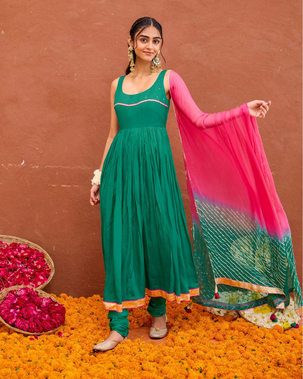 Aarna Kurta Set by Taro with Saundh by Taro at Kamakhyaa India for sustainable fashion