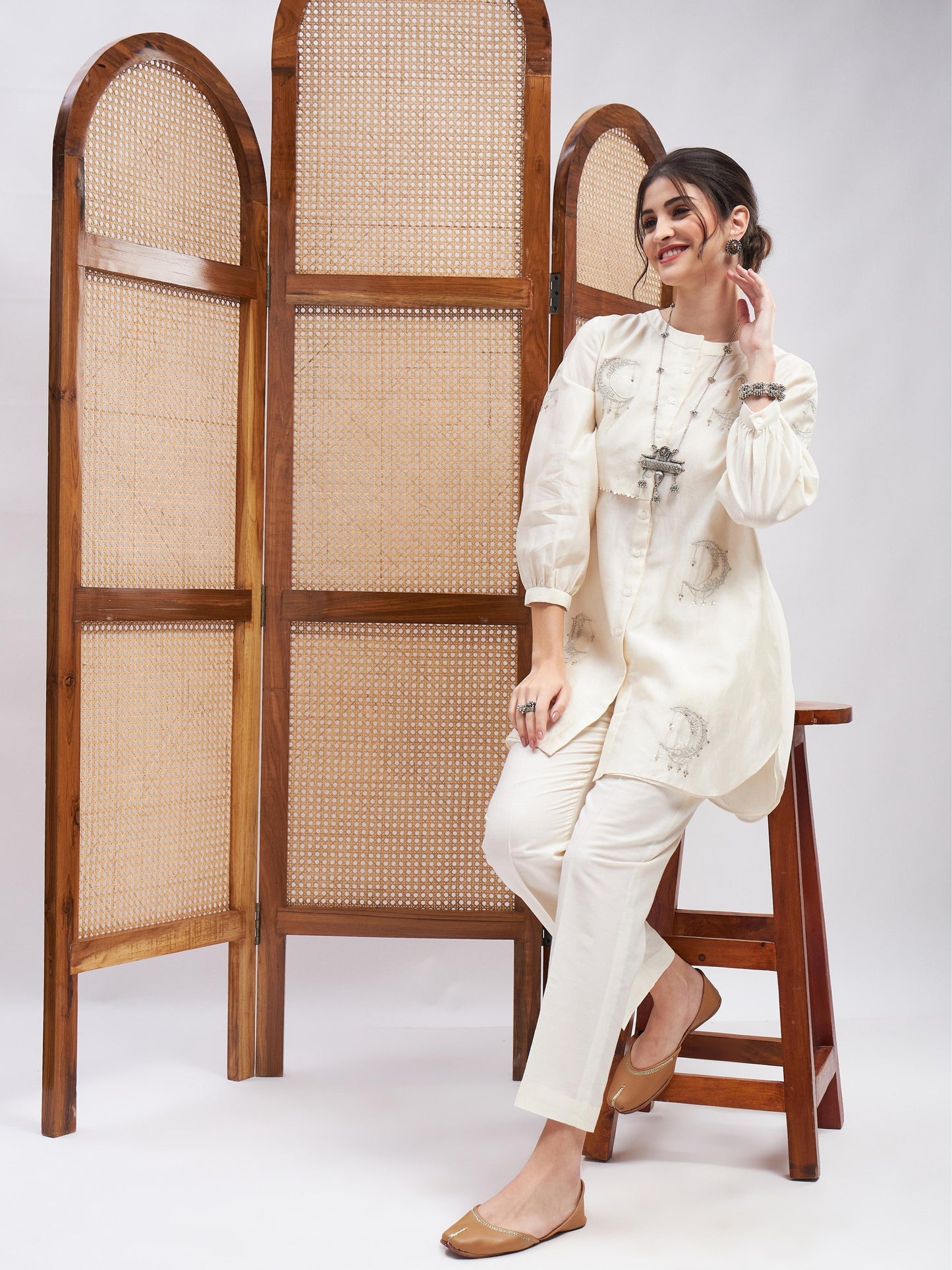 Aashna Kurta Set by RoohbyRidhimaa with at Kamakhyaa for sustainable fashion