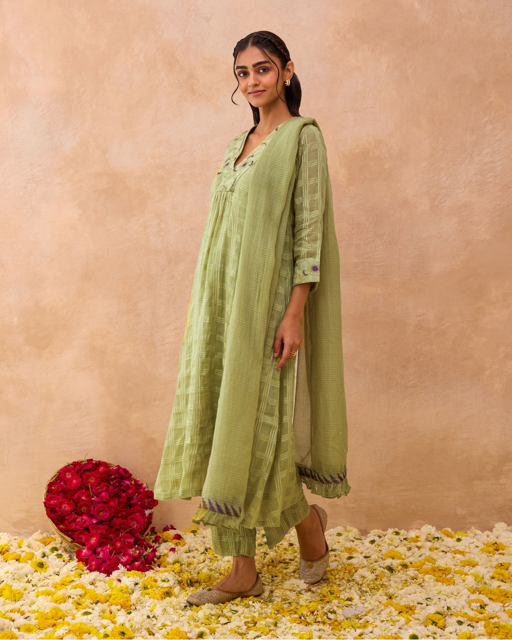 Sage Kurta Se by Taro India with at Kamakhyaa for sustainable fashion