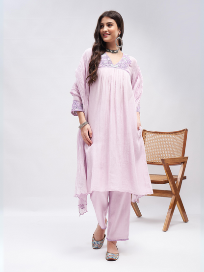 Noori Kurta Set by RoohbyRidhimaa with Large, Medium, Small, X-Large, X-Small at Kamakhyaa for sustainable fashion