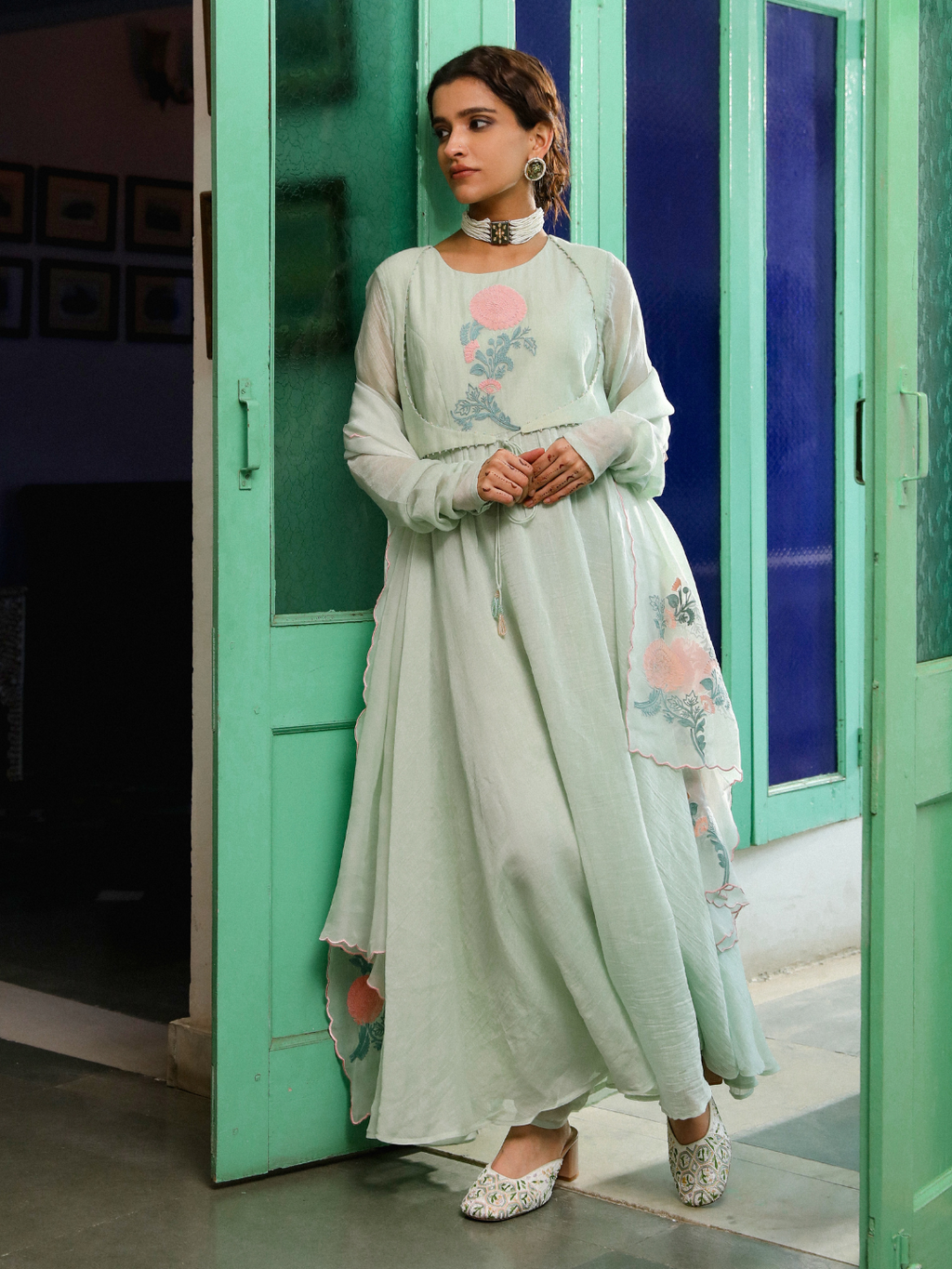 Riwaaj Kurta Set by RoohbyRidhimaa with Large, Medium, Small, X-Large, X-Small at Kamakhyaa for sustainable fashion