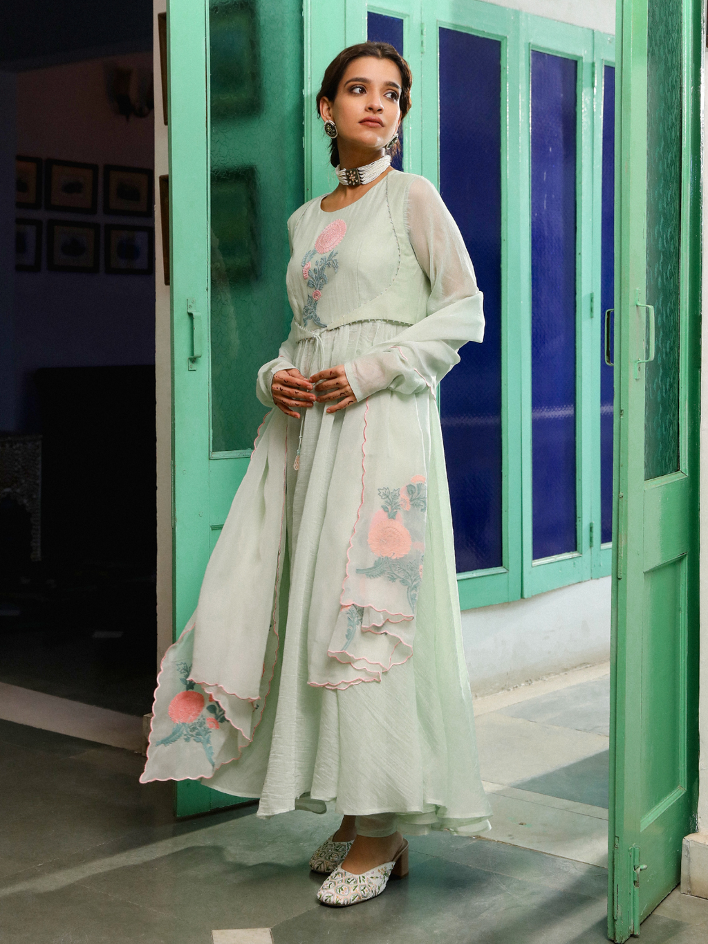 Riwaaj Kurta Set by RoohbyRidhimaa with Large, Medium, Small, X-Large, X-Small at Kamakhyaa for sustainable fashion