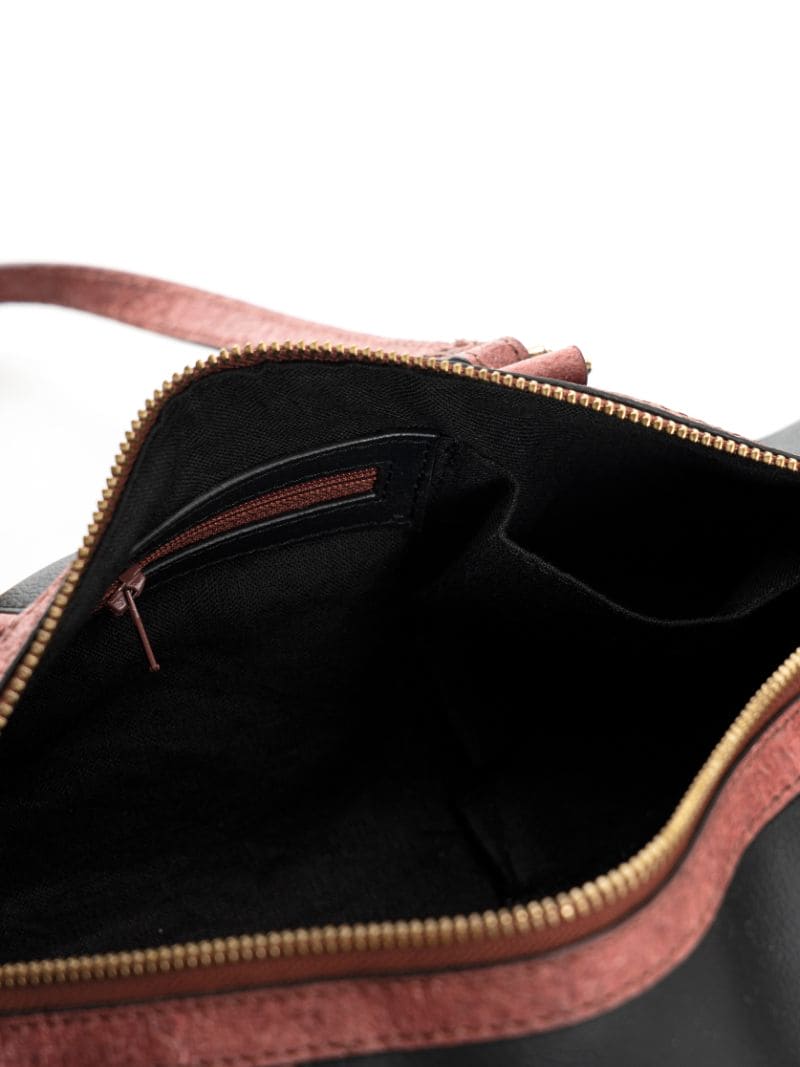 Black Solid Duffle Bag by Green Hermitage with Black, Cactus Leather, Casual Wear, Coconut Leather, Duffle Bags, Free Size, Hemp, Lyocell, Recycled, Solids at Kamakhyaa for sustainable fashion