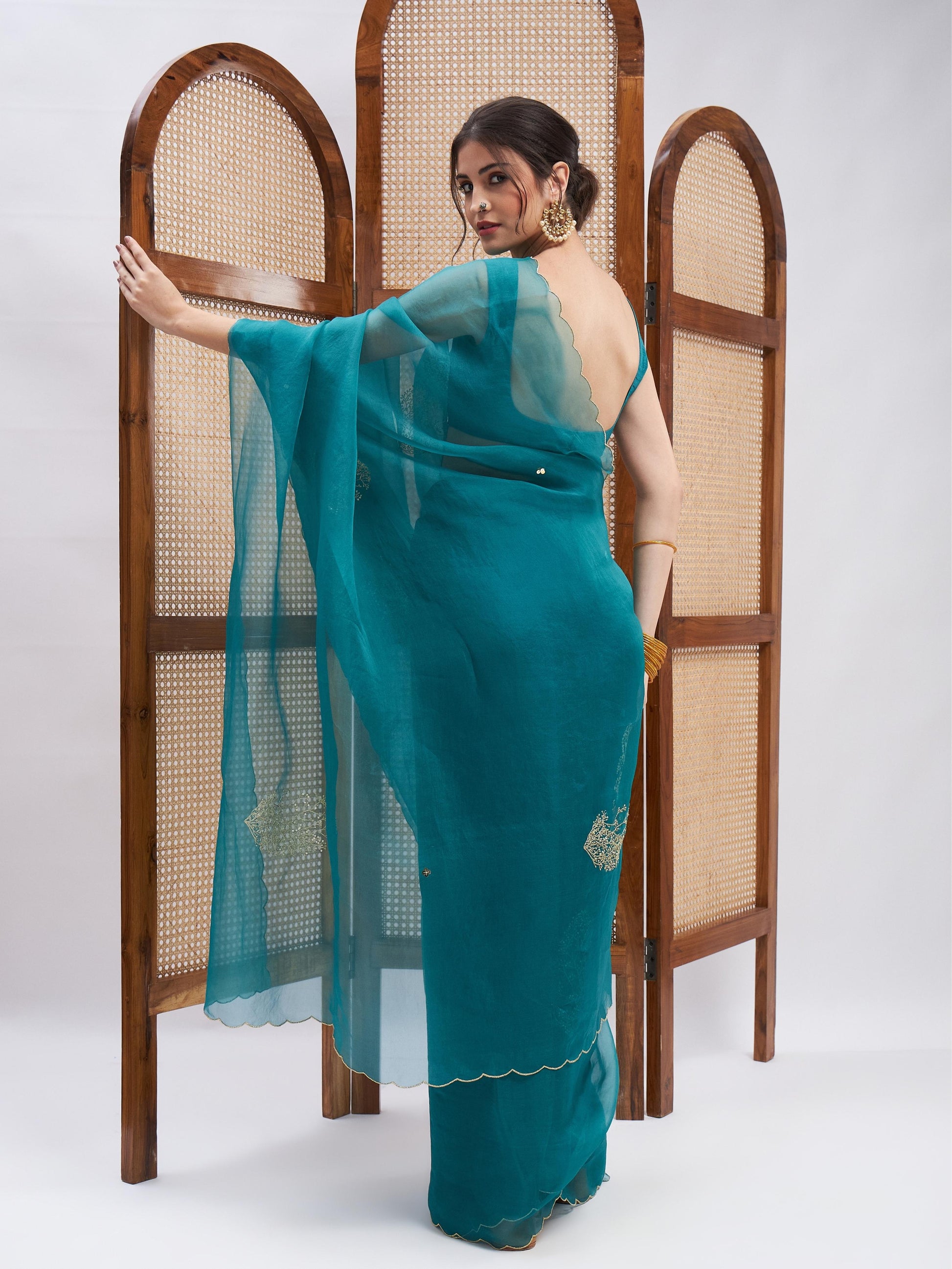 Sultaan Saree Set by RoohbyRidhimaa with at Kamakhyaa for sustainable fashion