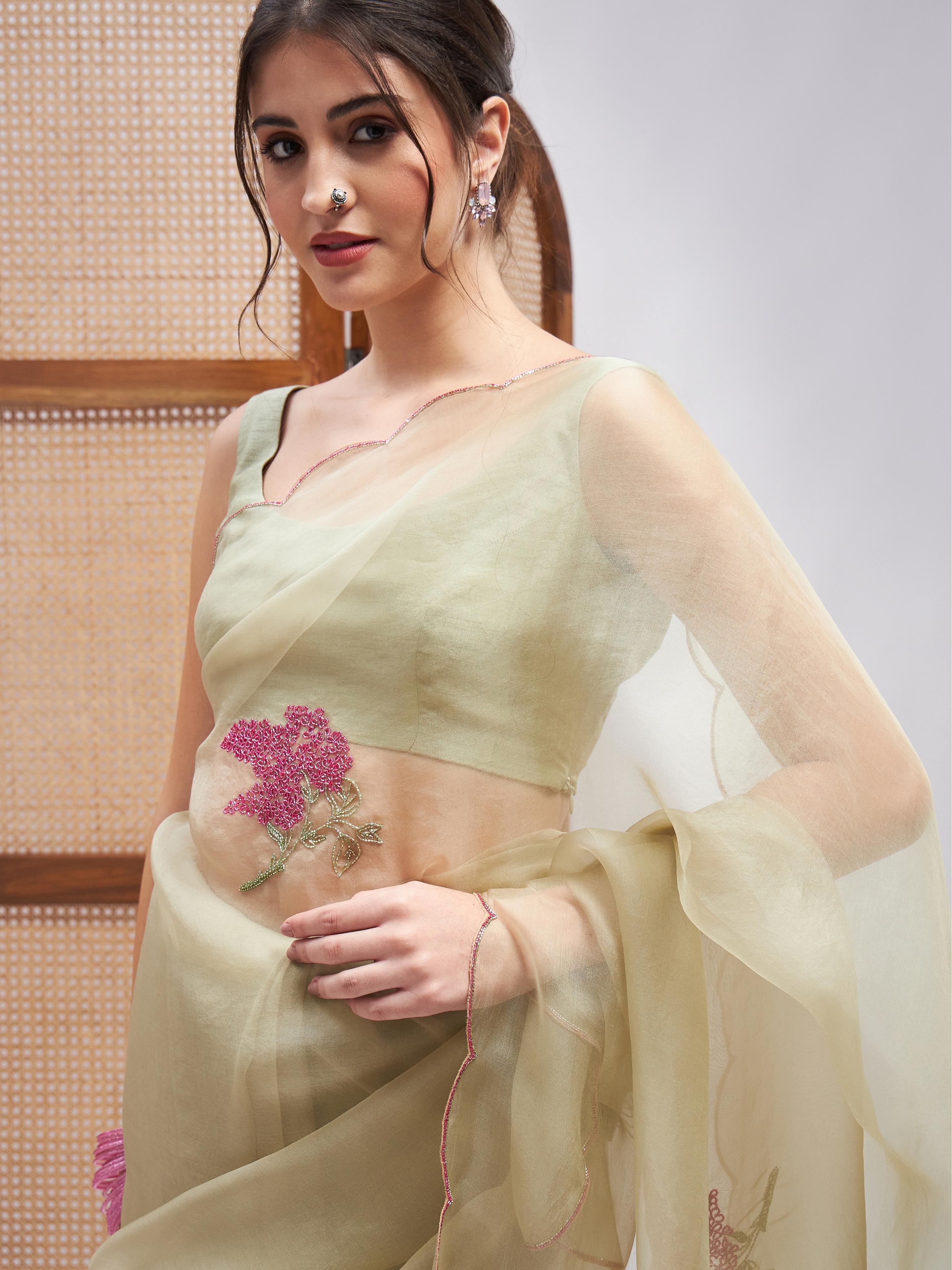 Masakali Saree Set by RoohbyRidhimaa with at Kamakhyaa for sustainable fashion