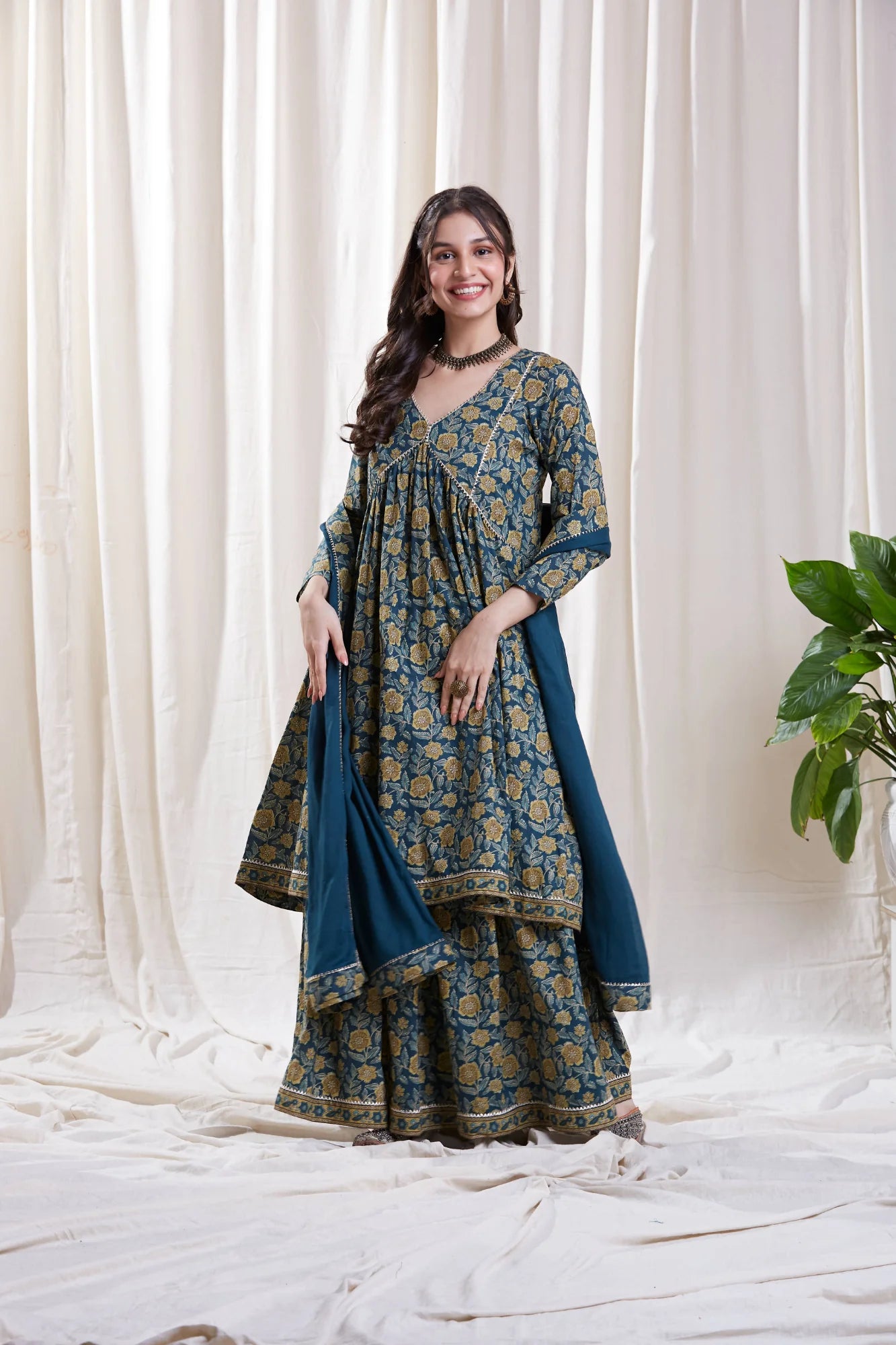 Anvi Blue Kurta Set by Hasttvam with Blue, Cotton, Festive Wear, Floral, Natural dyes, Relaxed Fit, Respondible production and Vegan at Kamakhyaa for sustainable fashion