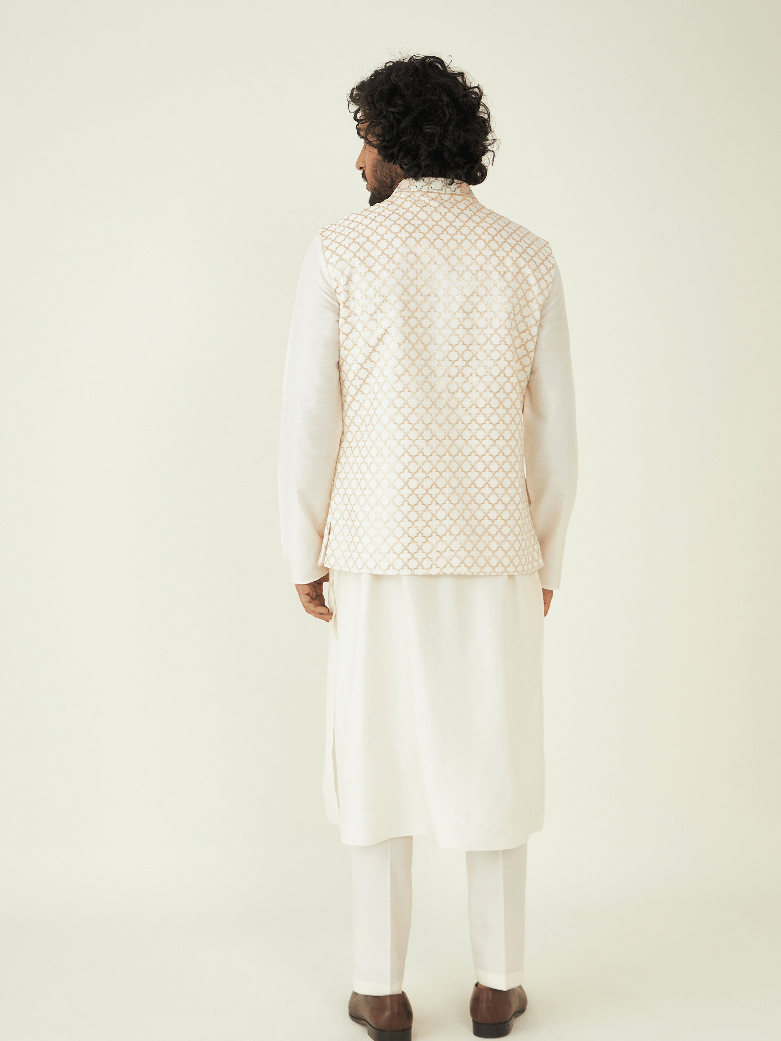 Wasl Bundi by RoohbyRidhimaa with Qala By RoohbyRidhimaa at Kamakhyaa for sustainable fashion
