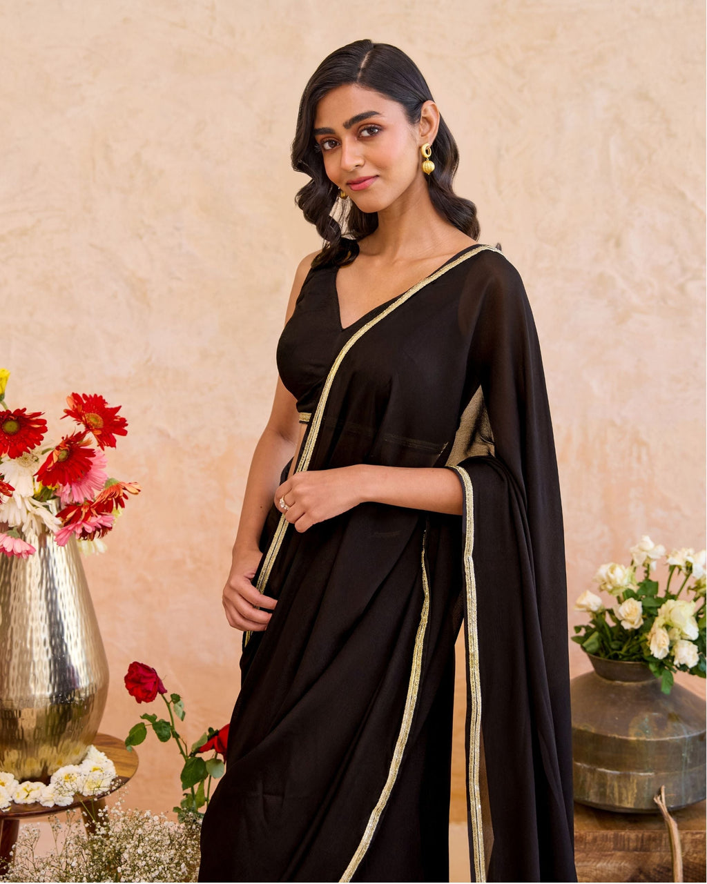 Siyahi Saree by Taro with Saundh by Taro at Kamakhyaa India for sustainable fashion