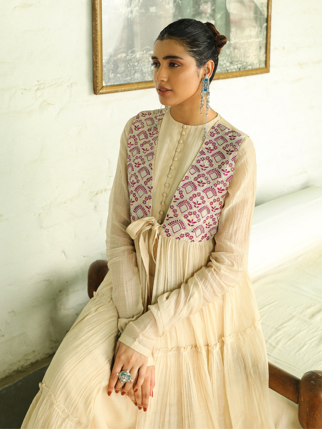 Niram Kurta Set by RoohbyRidhimaa with Large, Medium, Small, X-Large, X-Small at Kamakhyaa for sustainable fashion