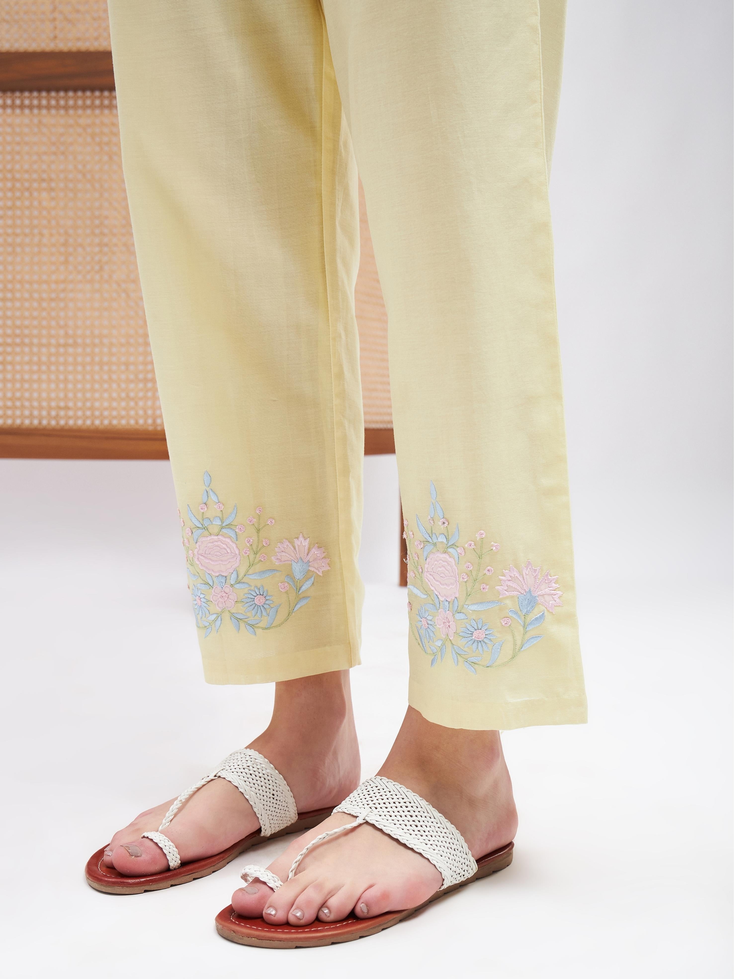 Humdam Kurta Set by RoohbyRidhimaa with Large, Medium, Small, X-Large, X-Small at Kamakhyaa for sustainable fashion