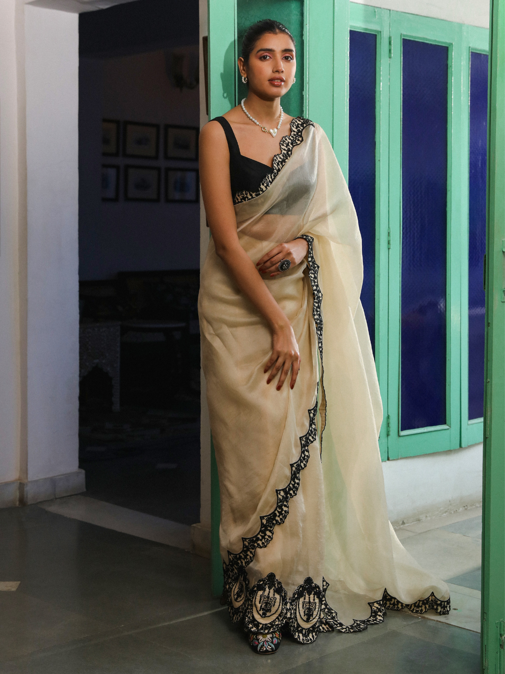 Pasbaan Saree Set by RoohbyRidhimaa with Large, Medium, Small, X-Large, X-Small at Kamakhyaa for sustainable fashion