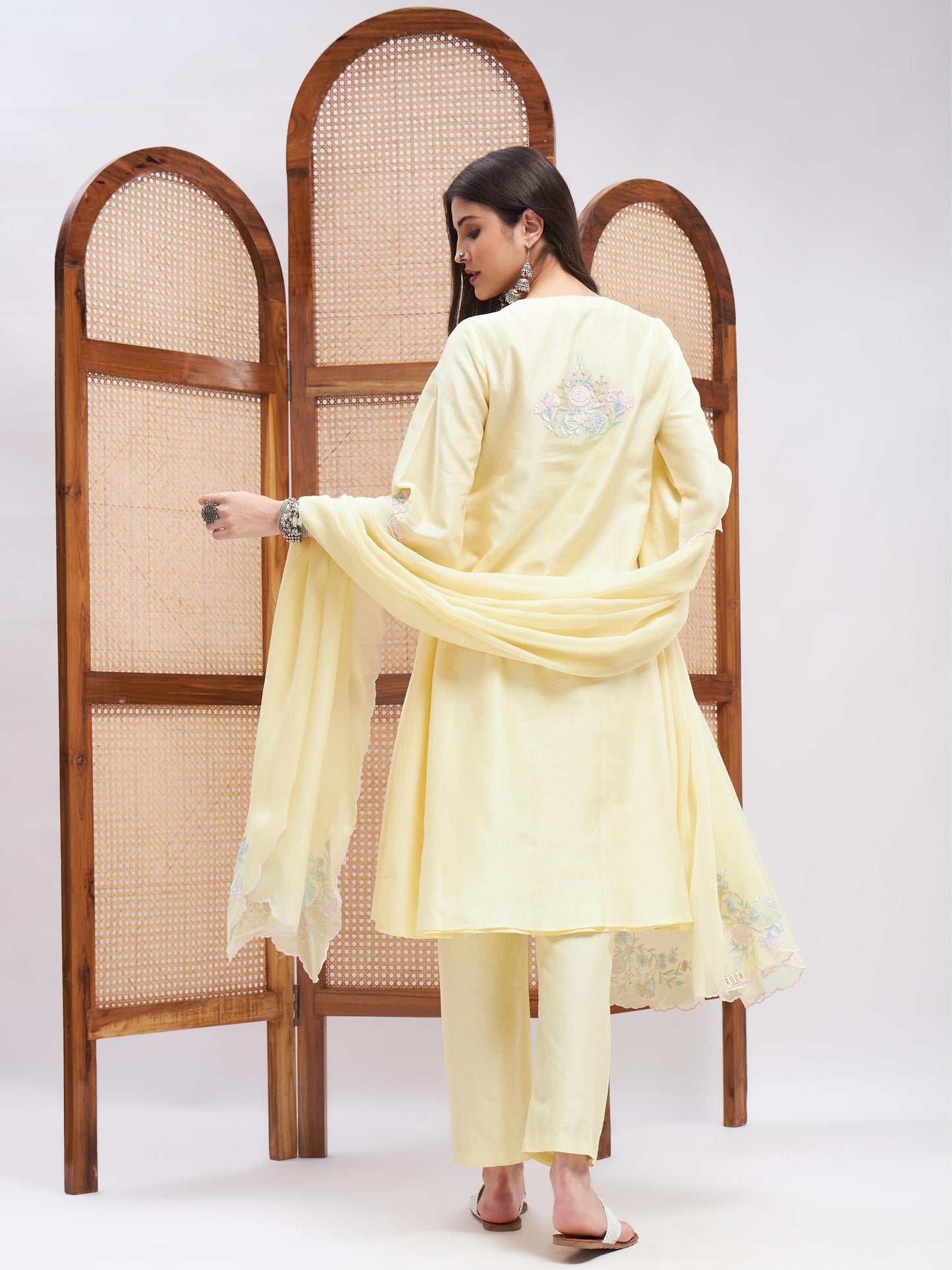 Humdam Kurta Set by RoohbyRidhimaa with Large, Medium, Small, X-Large, X-Small at Kamakhyaa for sustainable fashion