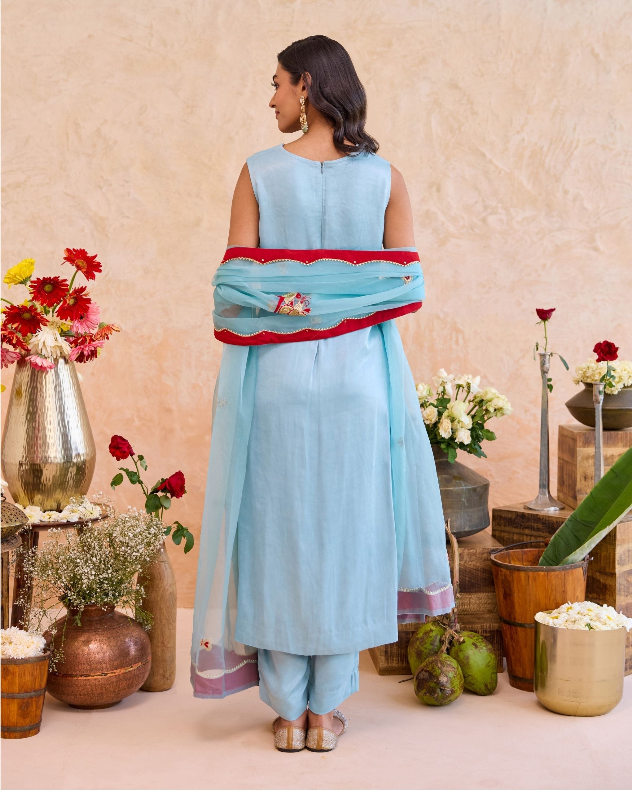 Vaidehi Kurta Set by Taro with Jashn-E-Taro - The Trousseau Edit by Taro at Kamakhyaa India for sustainable fashion