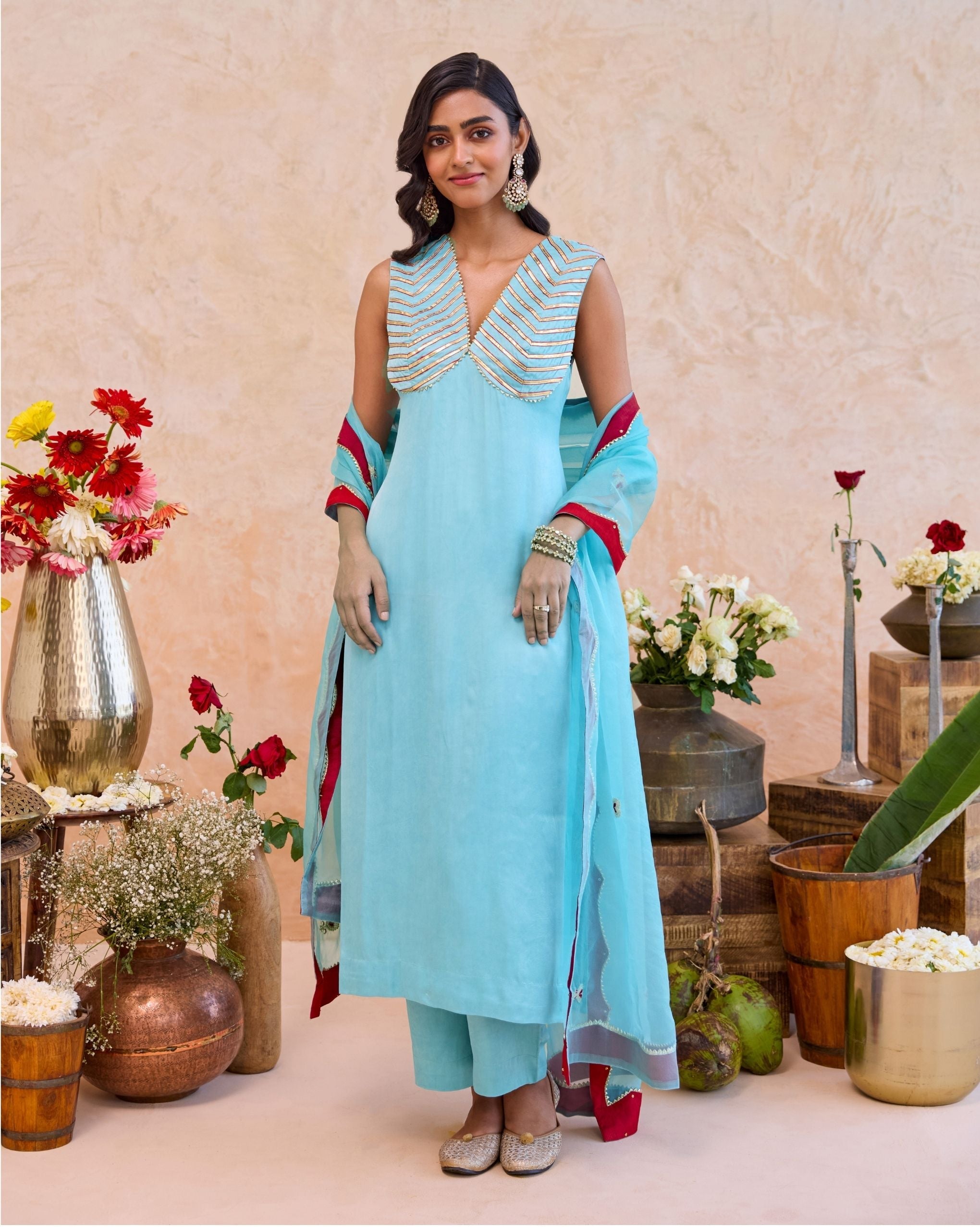 Vaidehi Kurta Set by Taro with Jashn-E-Taro - The Trousseau Edit by Taro at Kamakhyaa India for sustainable fashion